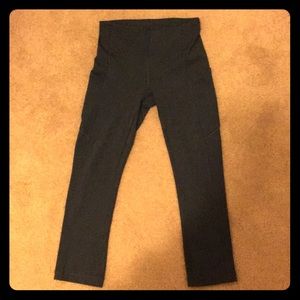 Lululemon Speed Up Crop 21'